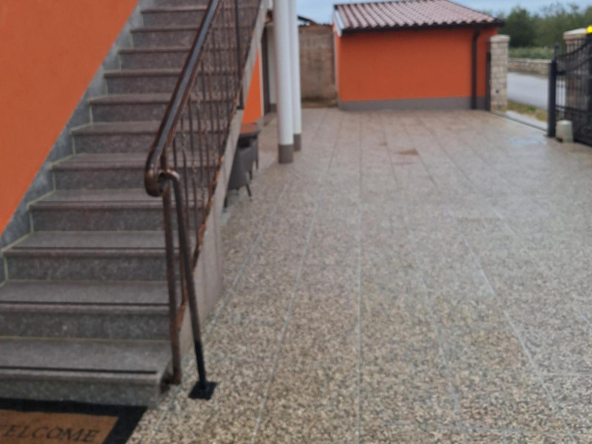 Apartment Dorina Buje Dış mekan fotoğraf