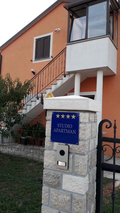 Apartment Dorina Buje Dış mekan fotoğraf