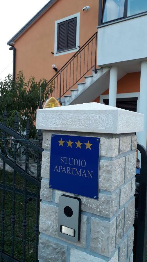 Apartment Dorina Buje Dış mekan fotoğraf
